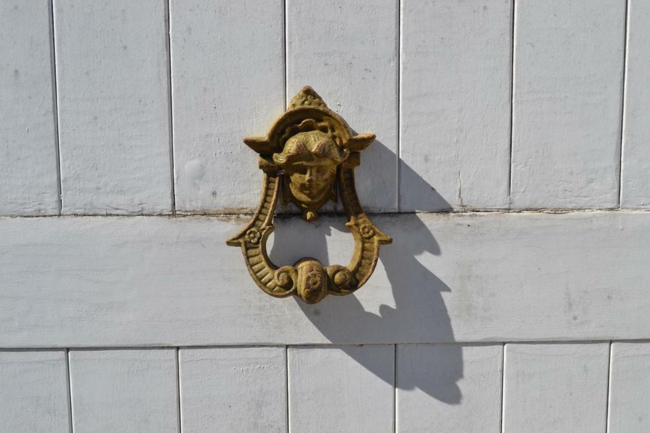 La Maison Des Buis Falaise  Eksteriør billede